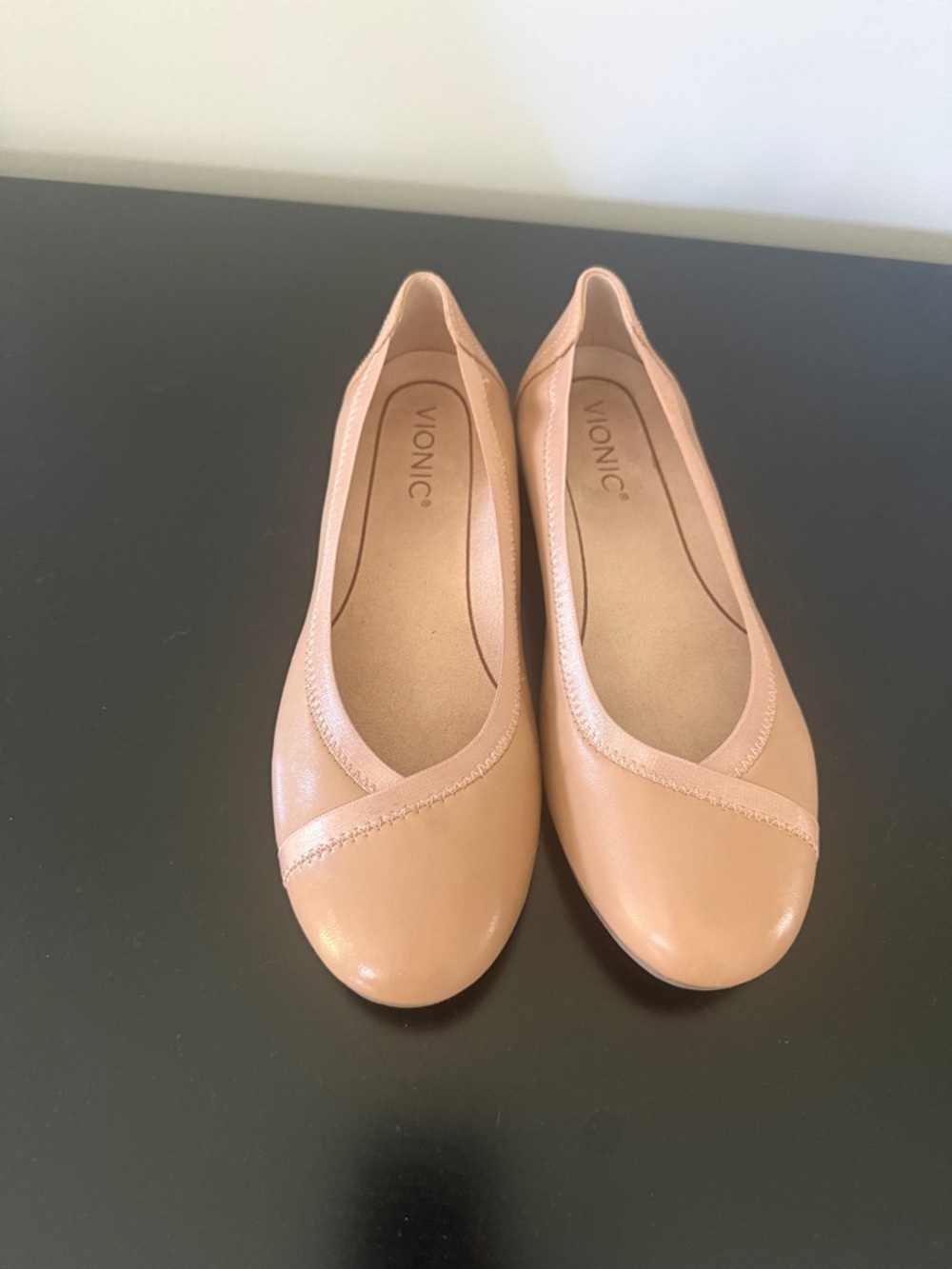 New!  Vionic Caroll ballet flats size 7